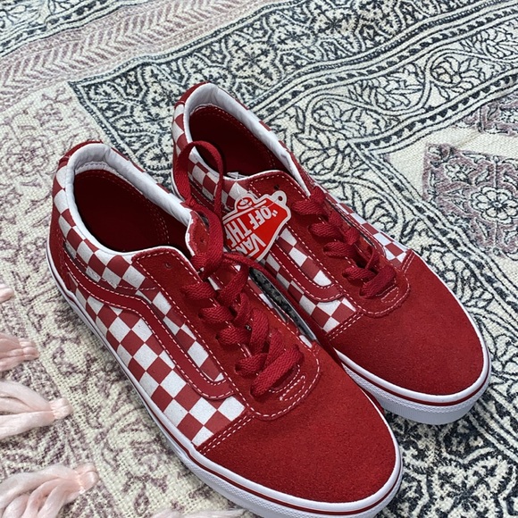 Brand new checkered vans - Picture 2 of 4